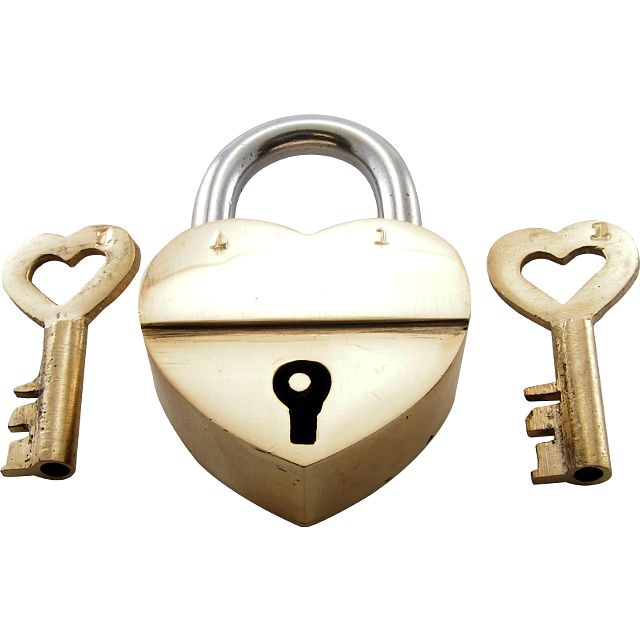 Puzzle Master Broken Heart Lock