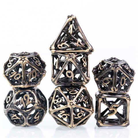 Skull Shield Hollow Dice Set