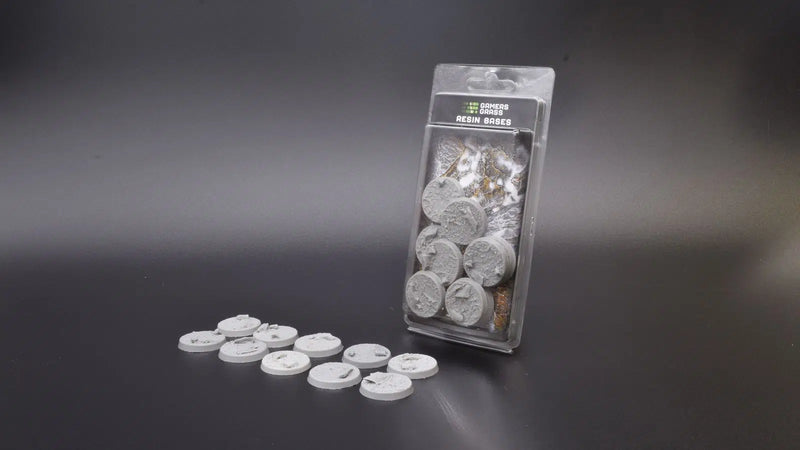 Gamers Grass: Resin Bases Rockey Field 32mm